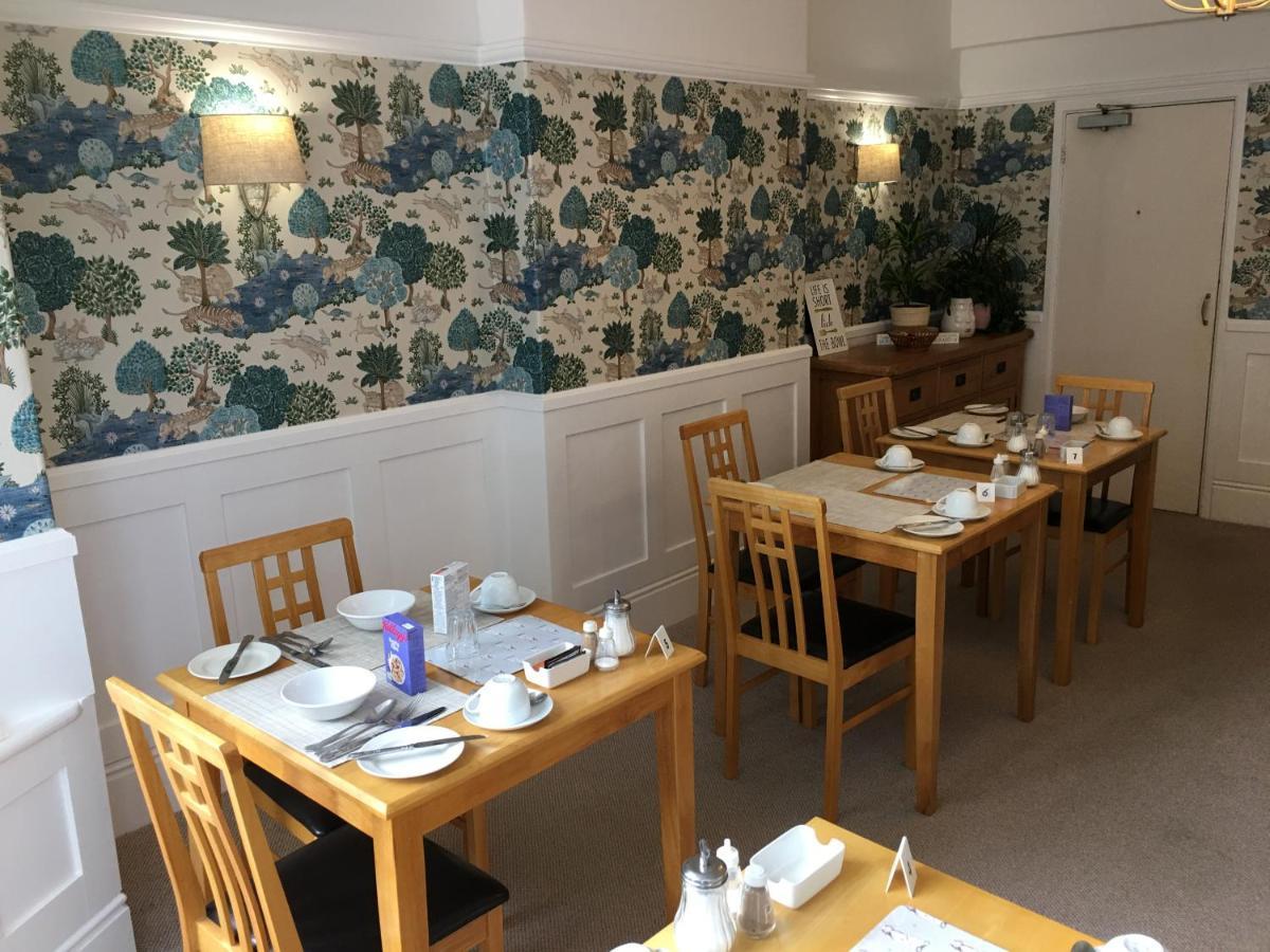The Kenmore Guest House Llandudno Luaran gambar