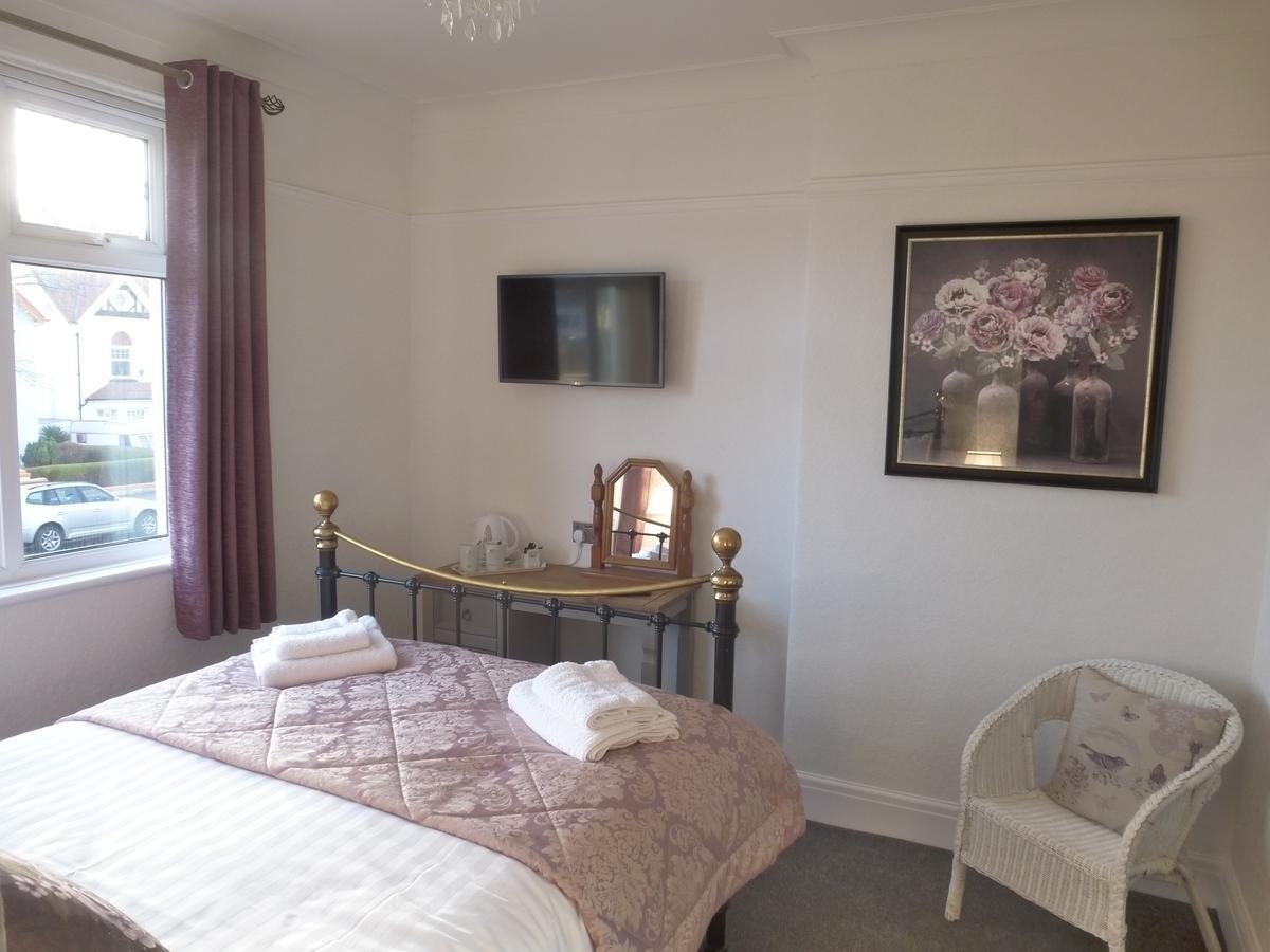 The Kenmore Guest House Llandudno Luaran gambar