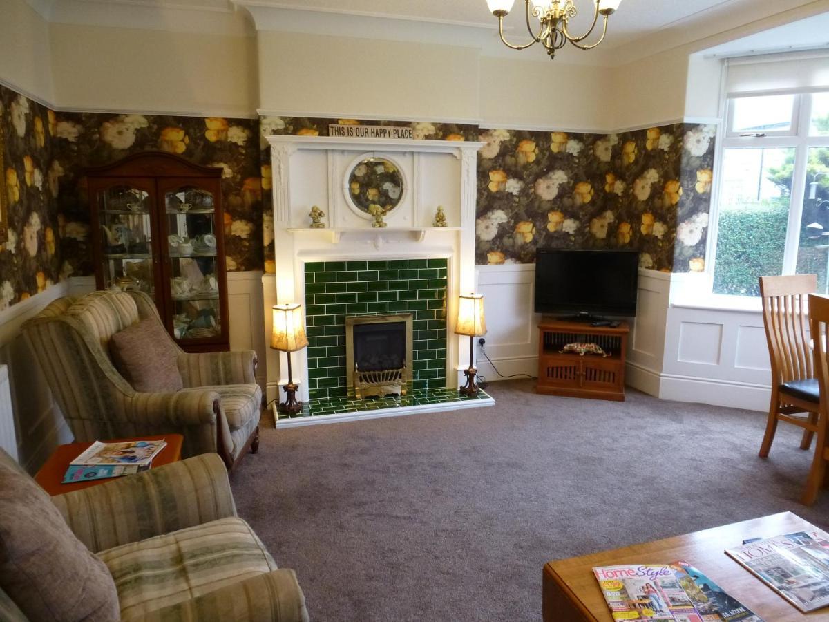 The Kenmore Guest House Llandudno Luaran gambar